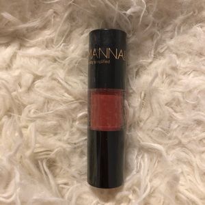 Manna Kadar Lip Whip